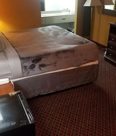 Osu Queen Bed Hotel Room 217 Wi-Fi Stillwater Exterior photo